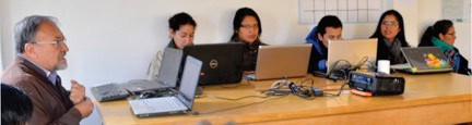 En el taller de redacción general y escritura científica dirigido a egresados de la UNASAM, quienes desarrollan pasantías en el Instituto de Montaña.