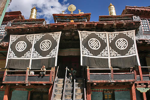 Preserving Rinchenling Monastery in Halji